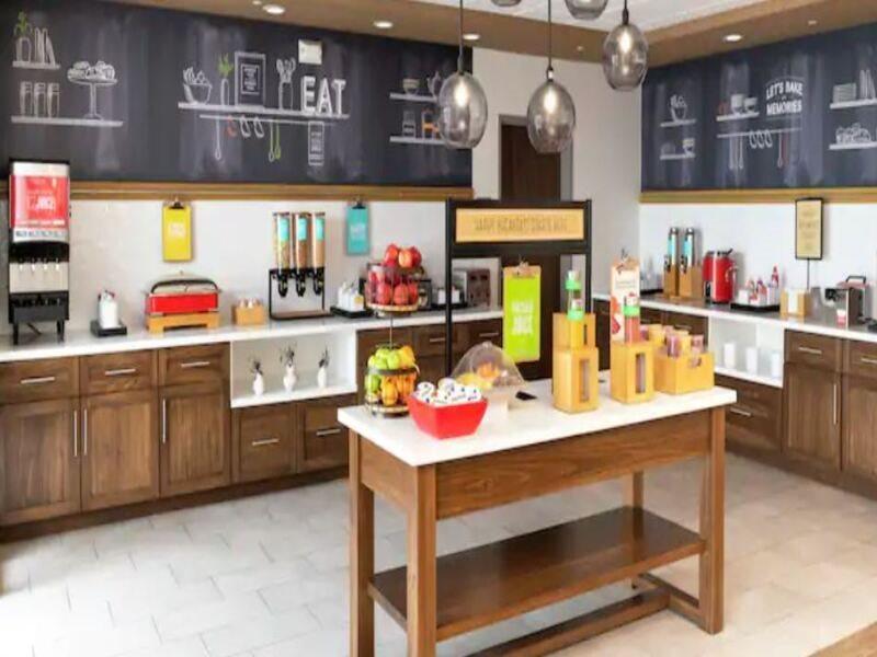 Hampton Inn & Suites Houston East Beltway 8, Tx Экстерьер фото