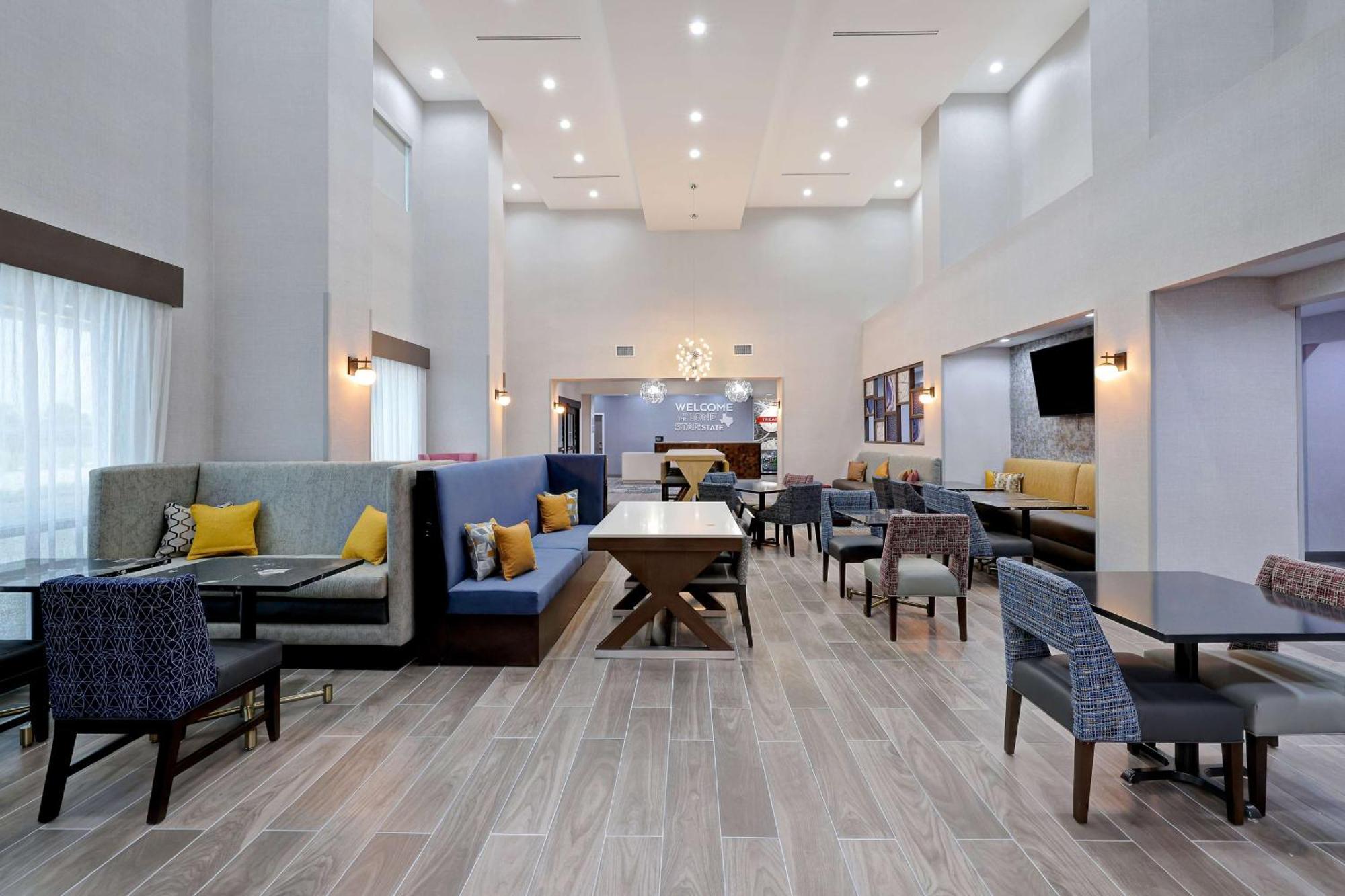 Hampton Inn & Suites Houston East Beltway 8, Tx Экстерьер фото
