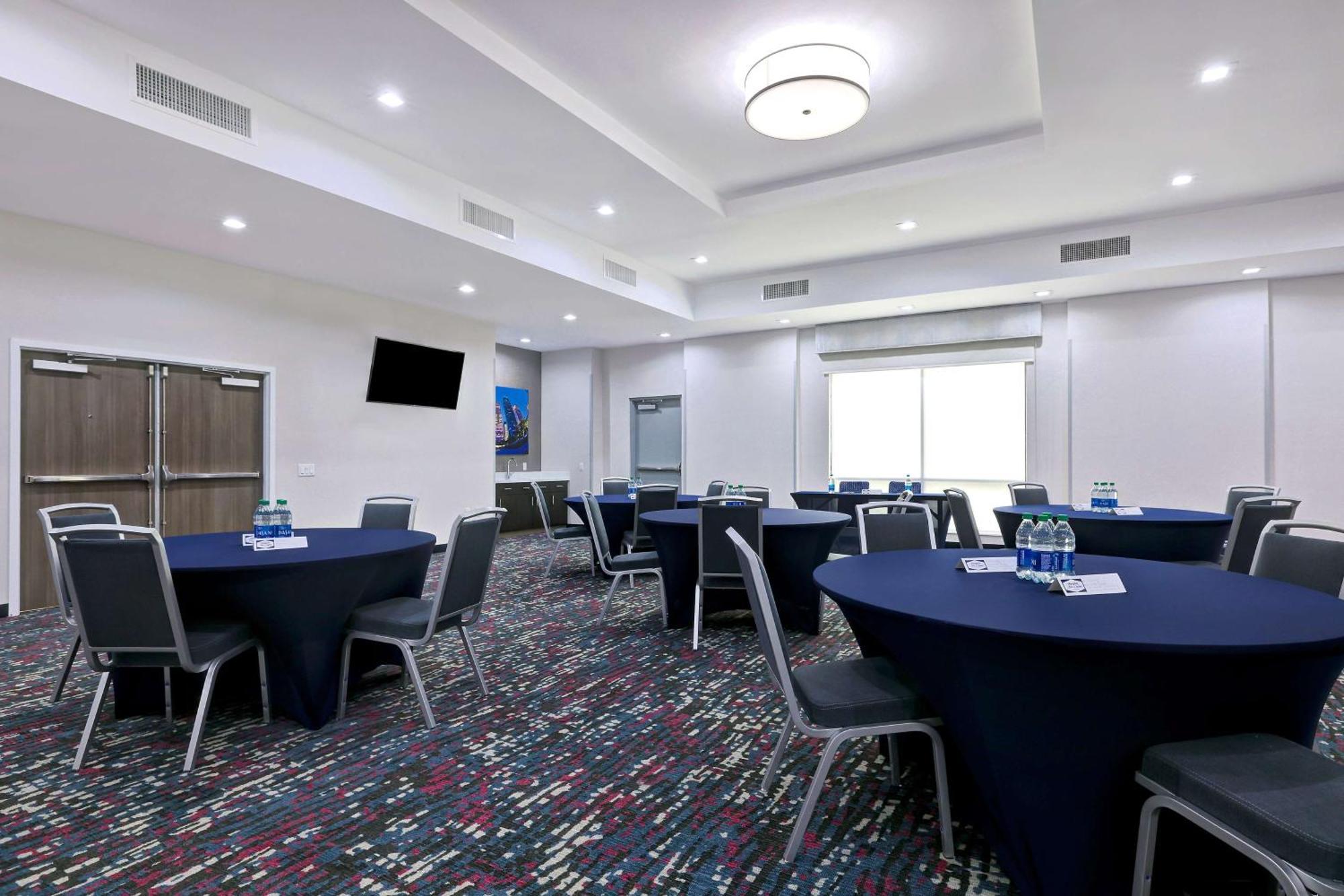 Hampton Inn & Suites Houston East Beltway 8, Tx Экстерьер фото