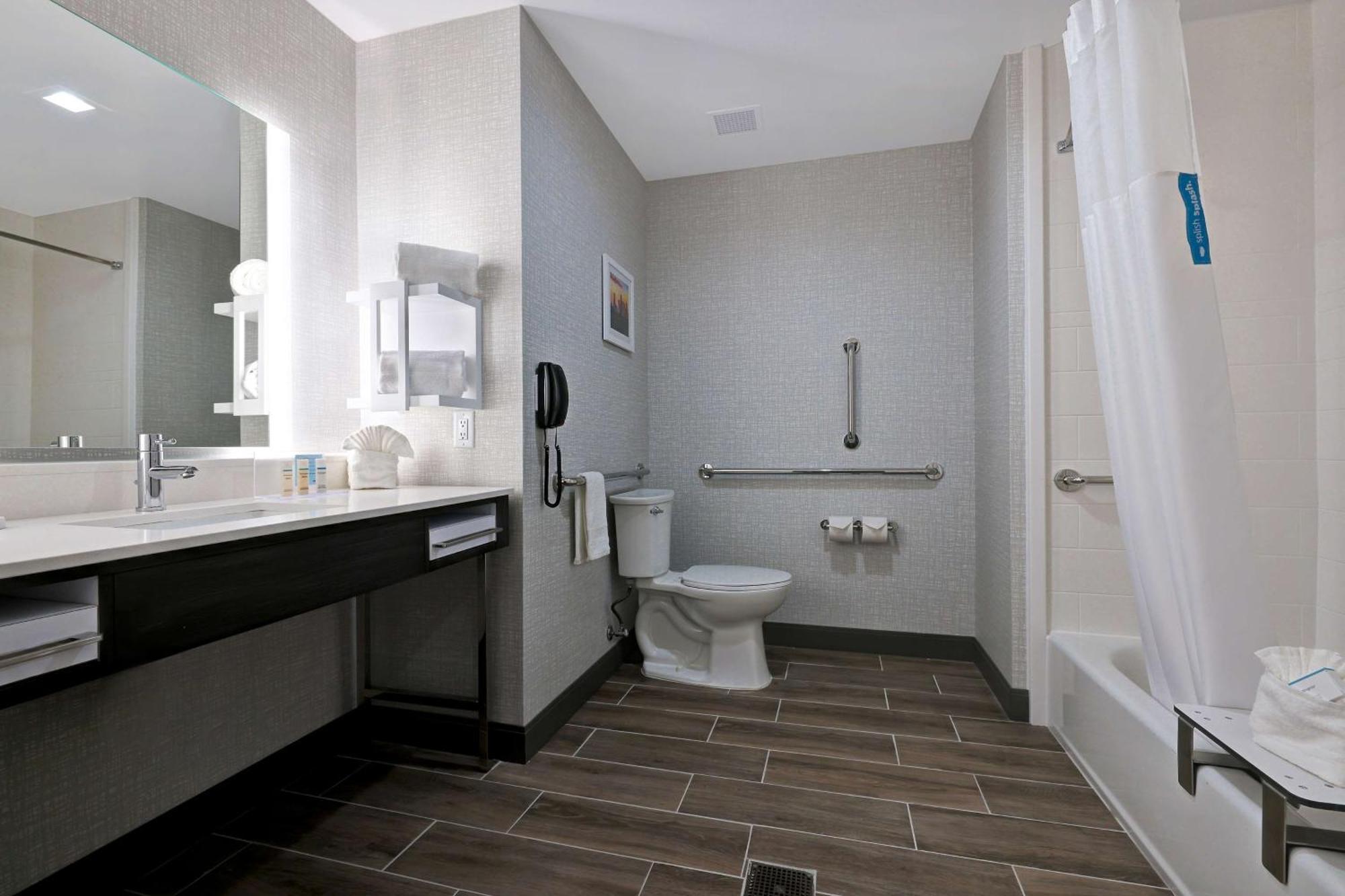 Hampton Inn & Suites Houston East Beltway 8, Tx Экстерьер фото